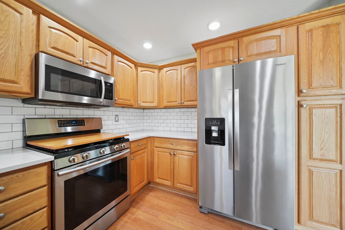 next background image