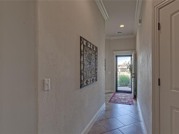4th image of 1700 NW 162nd Cir
