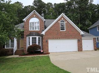 105 Tremont Cir, Chapel Hill, NC 27516