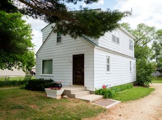 331 Liberty Blvd, Machesney Park, IL 61115