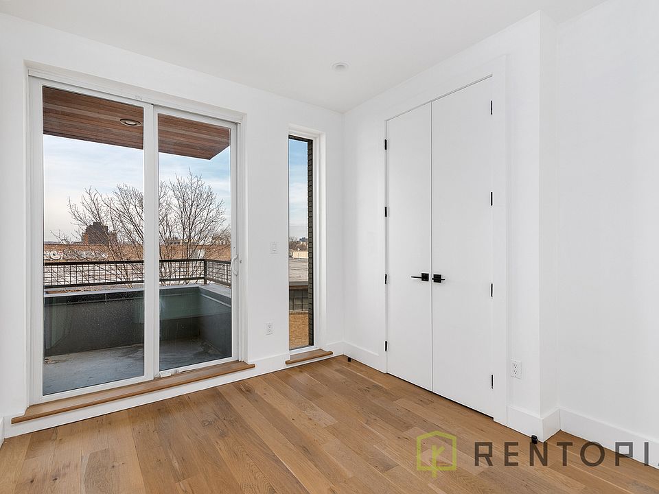1st image of 246 Johnson Ave #3D