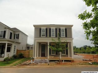 6 College Hill Cir NW, Huntsville, AL 35806