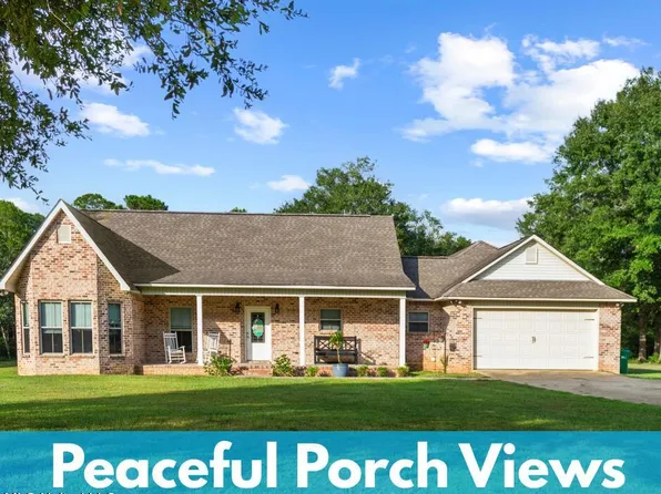 9517 Dunn Rd, Moss Point, MS 39562