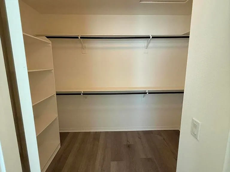 8305 Sunset Hills Pl — Photo 15