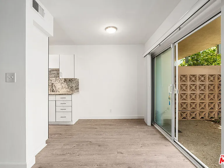 7712 Paseo Del Rey #4 — Photo 7