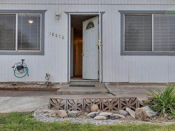 3rd image of 18878 N Lockewood Ln