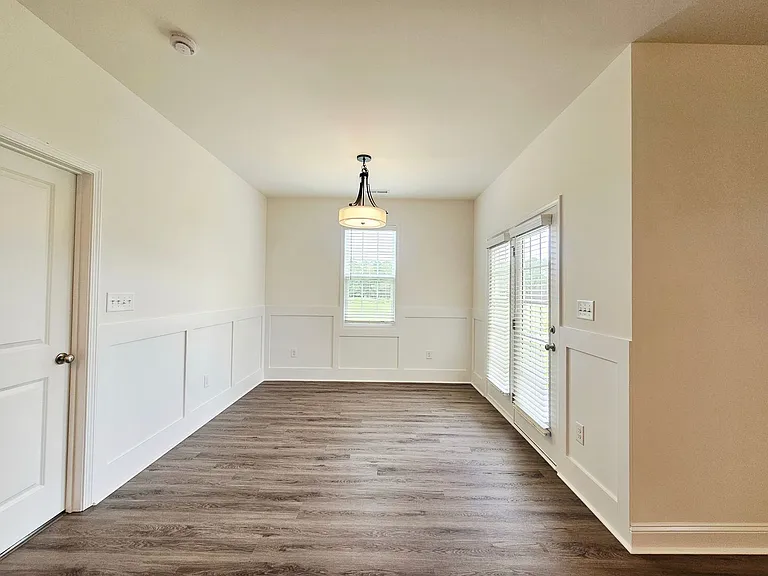 283 Crowville St — Photo 24