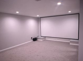 72 Andrews Way, Piscataway, NJ 08854