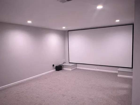 72 Andrews Way, Piscataway, NJ 08854