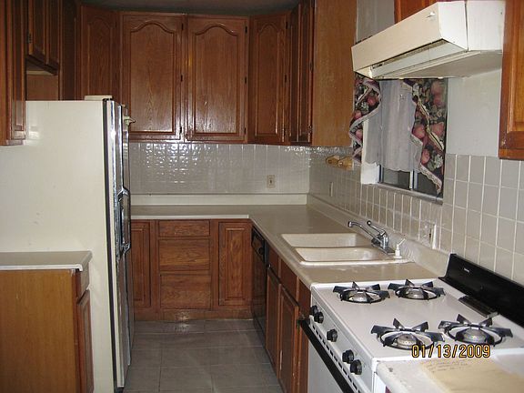 5th image of 50 Theta Ave