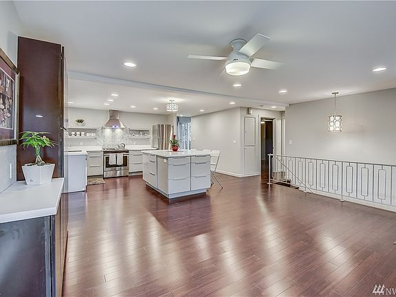 2nd image of 1270 Huson Dr