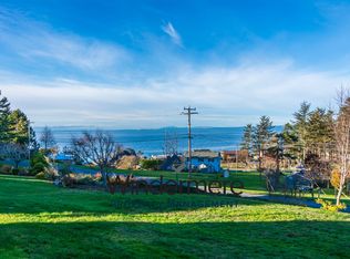 2380 Voyager Ter, Oak Harbor, WA 98277