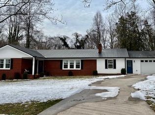 222 Westover Dr, Lexington, NC 27292