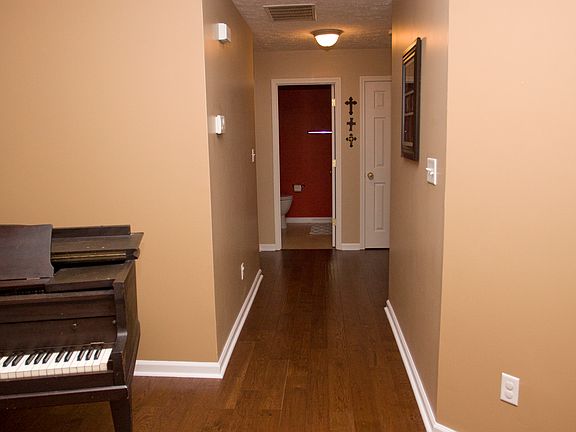 4th image of 4109 Harbor Hills Trce