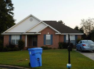 1756 Edinburgh St, Prattville, AL 36066