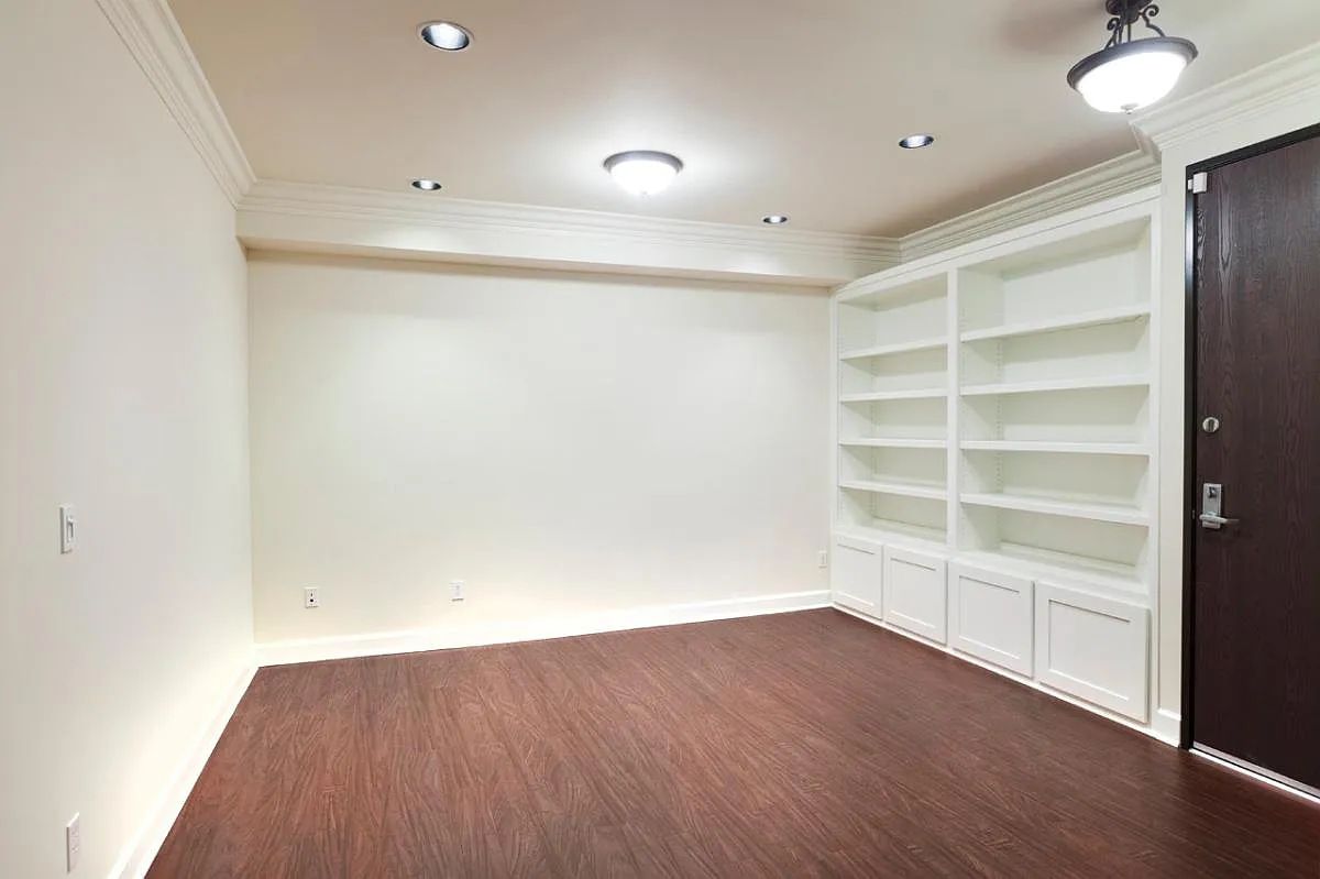 2 bed, 1420 sqft, $3,695 — Photo 3