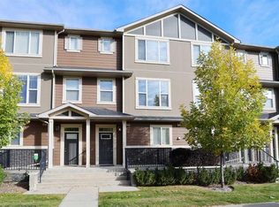 185 S Panatella Sq NW, Calgary, AB T3K0T4