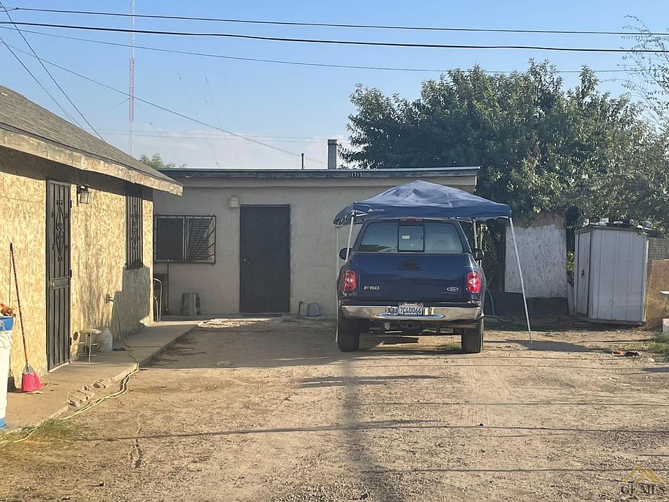 2nd image of 1711 Padre St