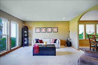 3rd image of 1265 Lawrence Dr