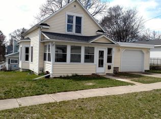 621 Alderman St, Belding, MI 48809