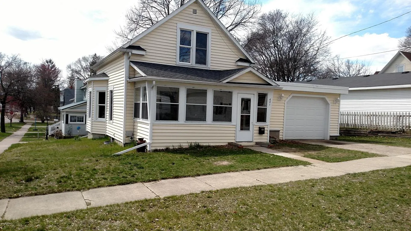 621 Alderman St photo 1