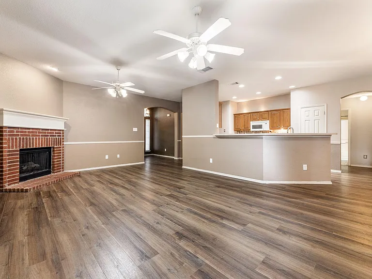 8832 Stirrup Way — Photo 15