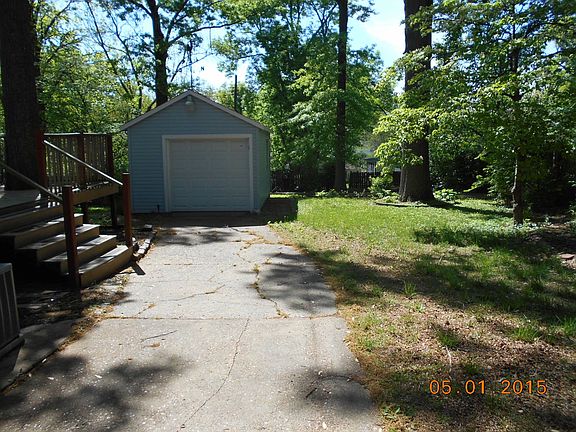 5th image of 611 Millman Dr