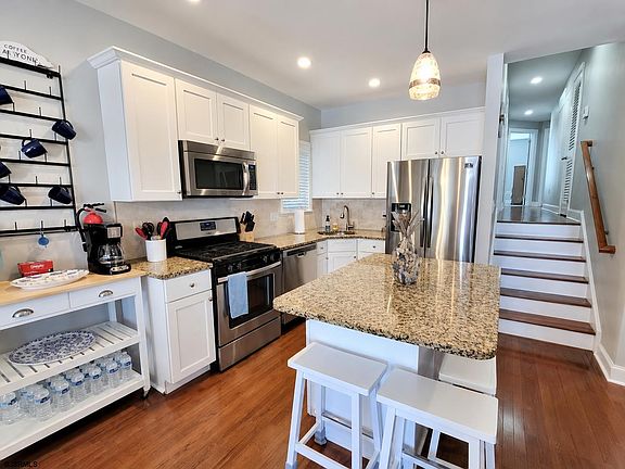 2nd image of 1233 Asbury Ave #1