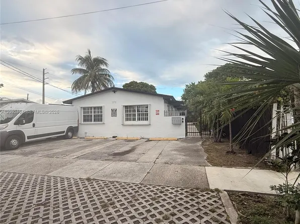 1273 NW 24th St APT 4, Miami, FL 33142