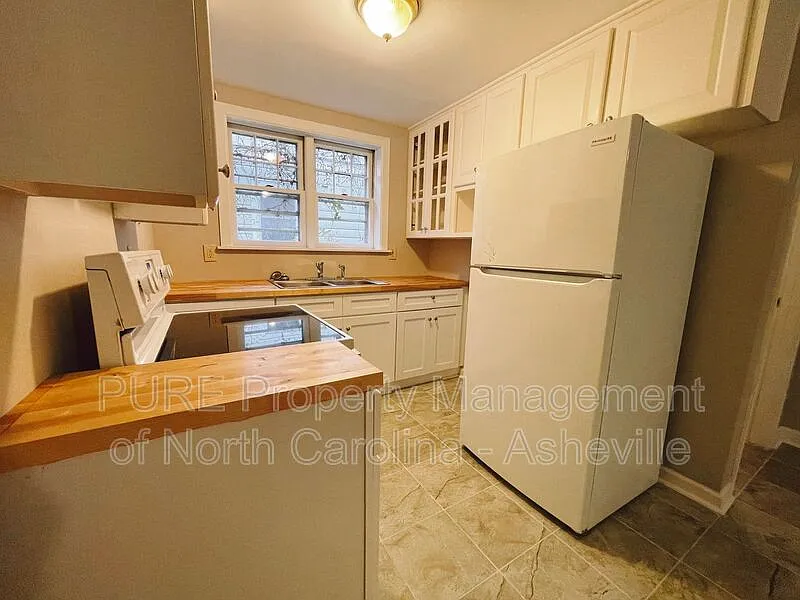 3 bed, 1.0 bath, 800 sqft, $1,495 — Photo 4