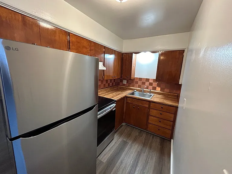 1104 West 7th Avenue Apartments — Photo 32