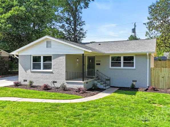 4042 Uppergate Ln, Charlotte, NC 28215