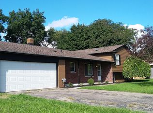 51 Hi Hill Dr, Lake Orion, MI 48360