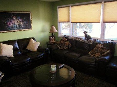 5th image of 260 Oak St