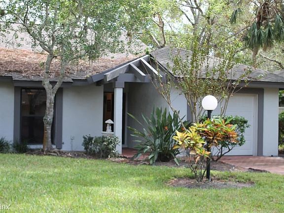 2nd image of 4673 Oak Forest Dr E #R