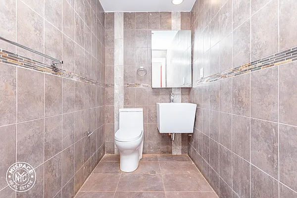 Rented by MySpaceNYC | media 14