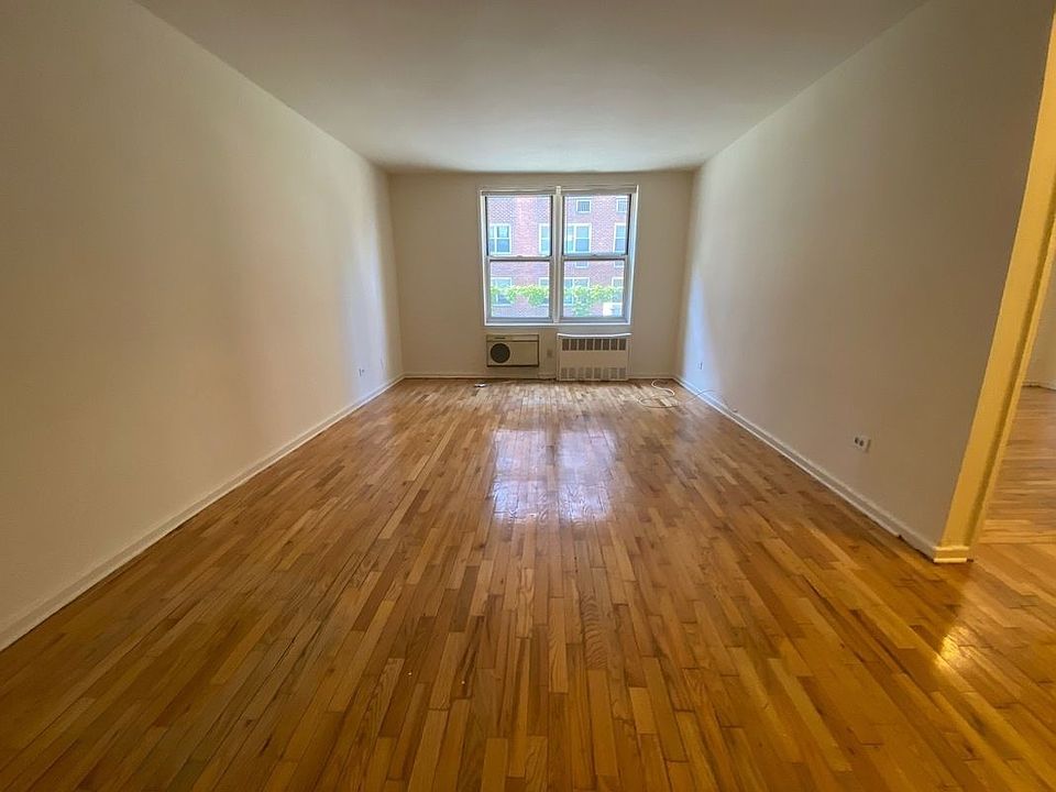 1st image of 71-40 112th St #210