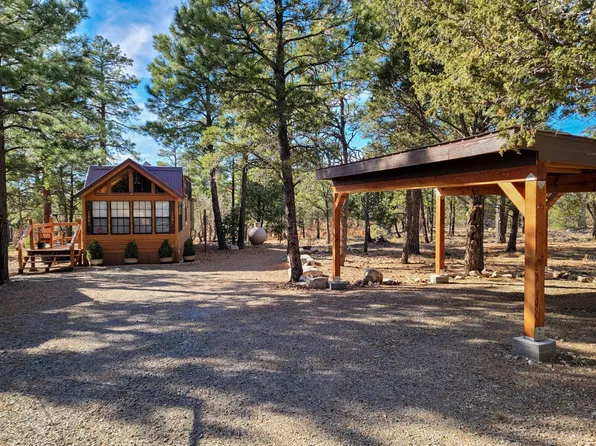 164 Raven Rd, Tijeras, NM 87059