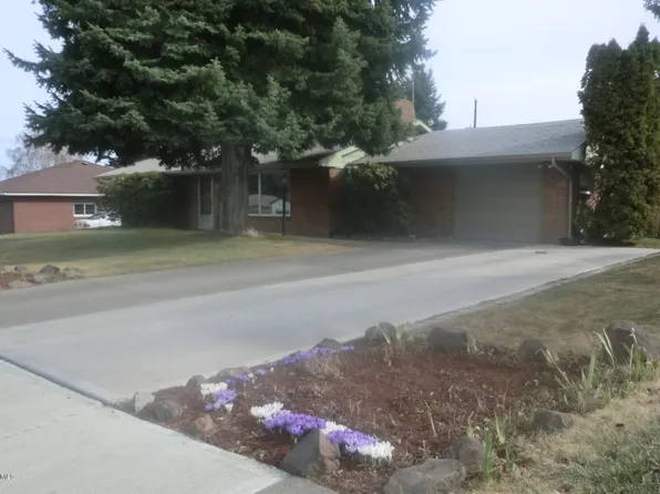 4306 W Lincoln Ave, Yakima, WA 98908