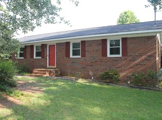 1014 Fairground Rd, Dunn, NC 28334