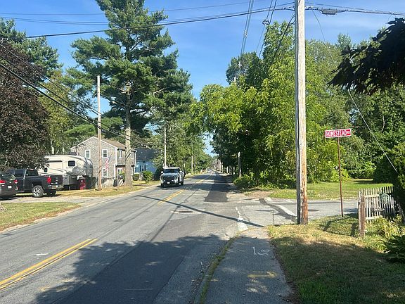 5th image of 166 Wareham St