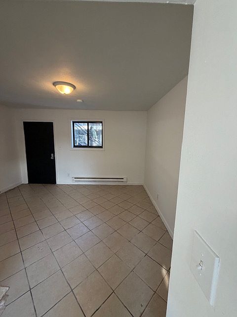 2nd image of 1266 Washington Ave #85dd14c6d