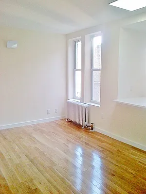 Rented by Bohemia Realty Group | media 42