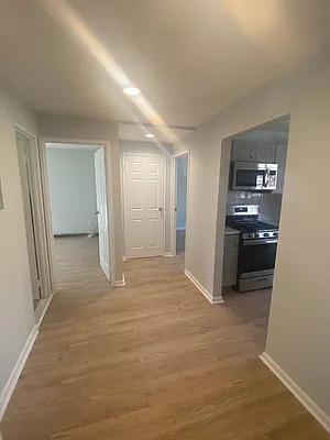 Rented by NY Space Finders Inc. | media 6