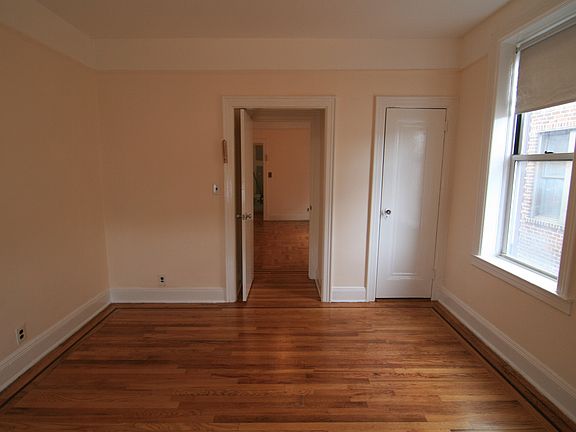 5th image of 4325 49th St #3D