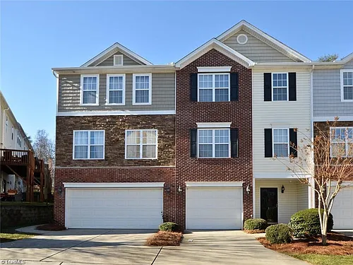 3 Dillingham Pl Photo 1