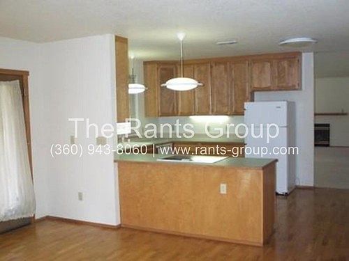 3rd image of 4606 66th Ave SE