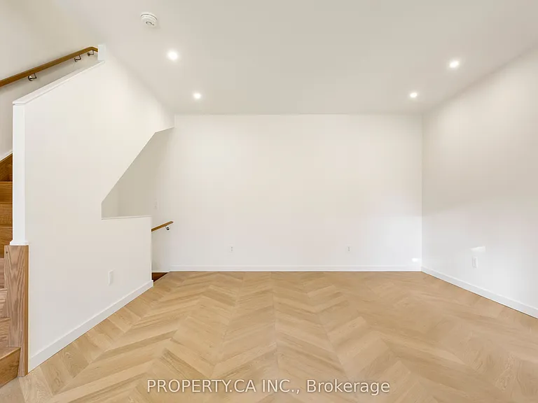 301 Keele St #2 — Photo 11
