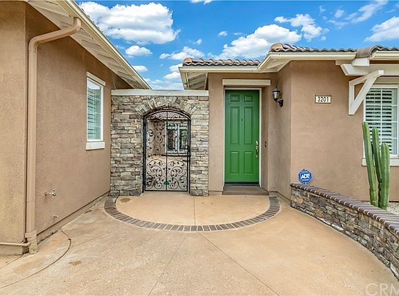 4th image of 3201 Cavaletti Ln