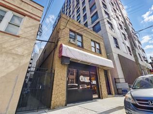 516 51st St, West New York, NJ 07093